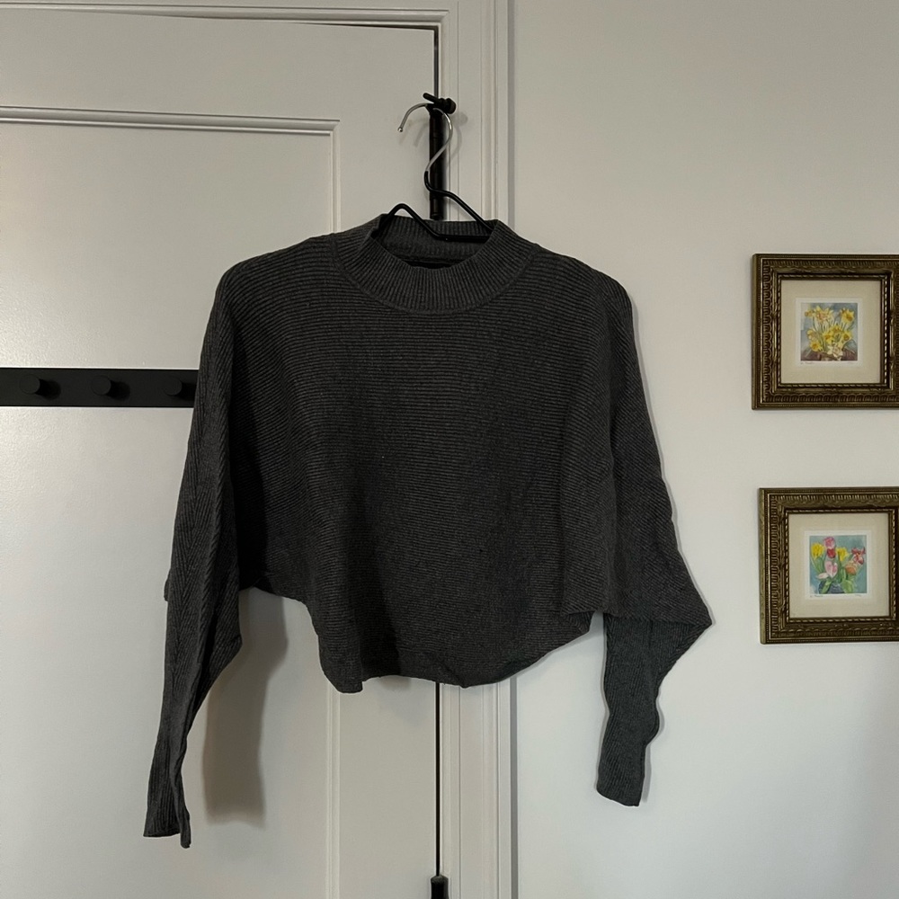 Gray cropped sweater